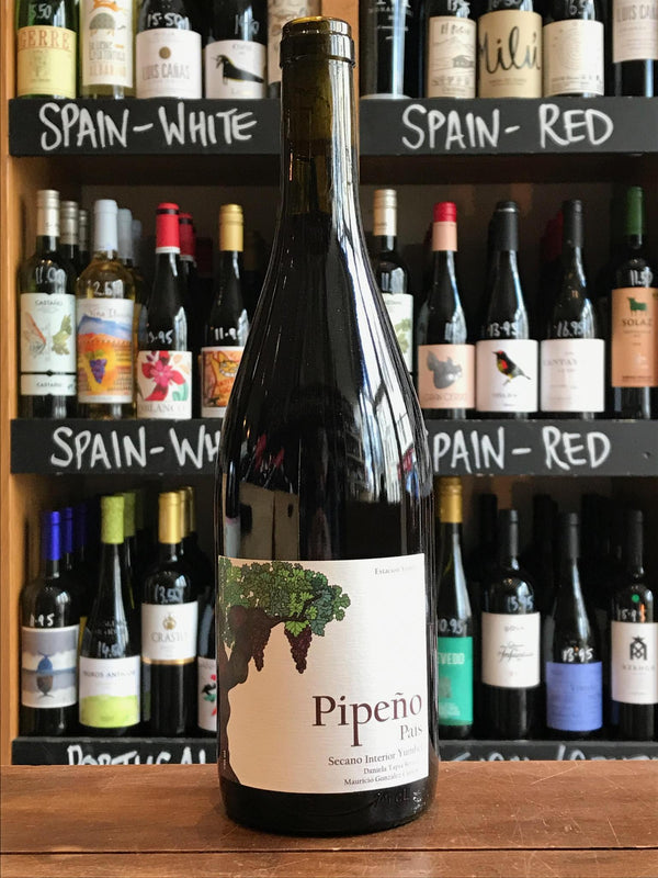 Mauricio Gonzalez - Pipeno - Pais Tinto