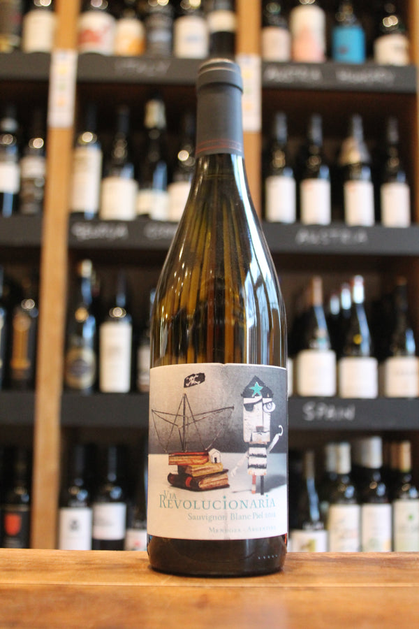 Via Revolucionaria Sauvignon Piel