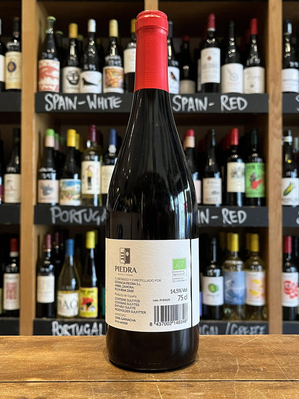 Bodegas Estancia Piedra - Prohibida Toro