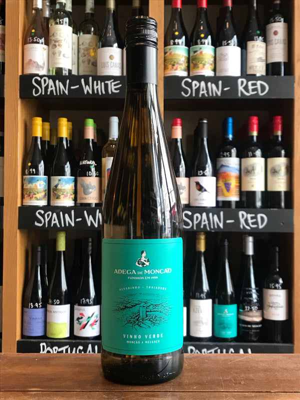 Adega de Moncao - Vinho Verde