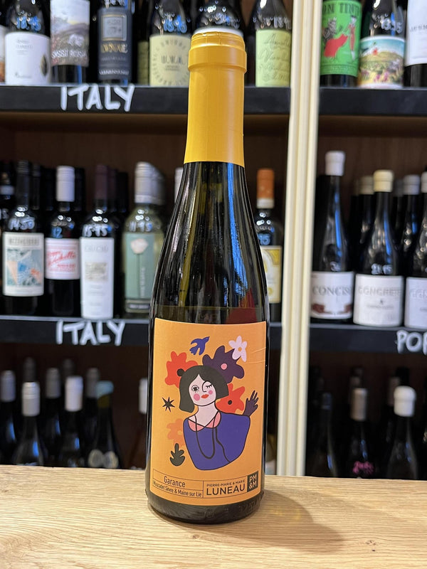 Pierre Luneau-Papin - Muscadet de Sevre et Maine 'Garance' HALF BOTTLE