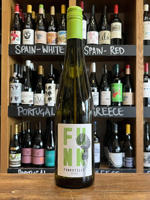 Funkstille - Riesling-Seven Cellars