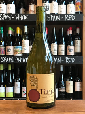 Mauricio Gonzalez - Moscatel Tinaja - Orange Wine - Seven Cellars