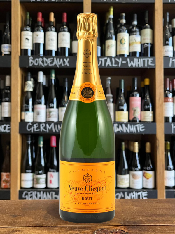 Veuve Clicquot Yellow Label Champagne B2B