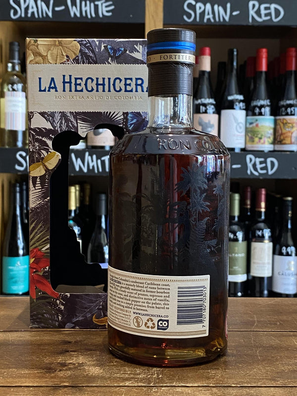 La Hechicera - Solera 21 Fine Aged Columbian Rum - Rum